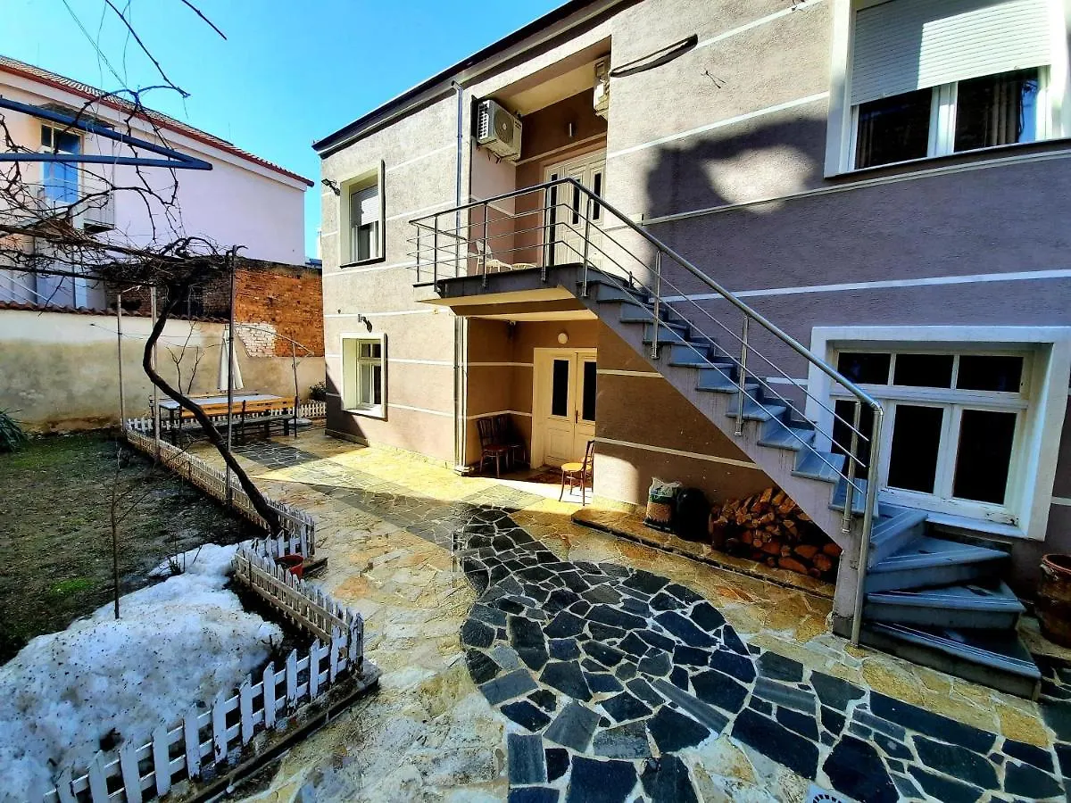 Pensionat Amelia'S Home Korça Albanien
